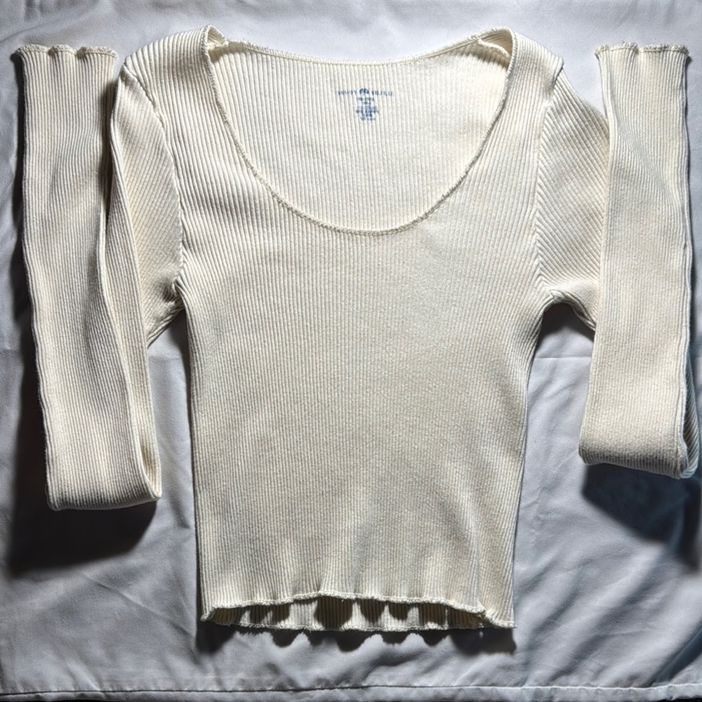Brandy Melville Ribbed Long Sleeve
